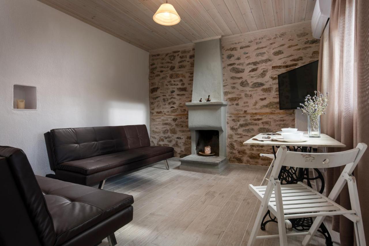 Agrikia Tis Vasilikis Apartment Ormilia Bagian luar foto