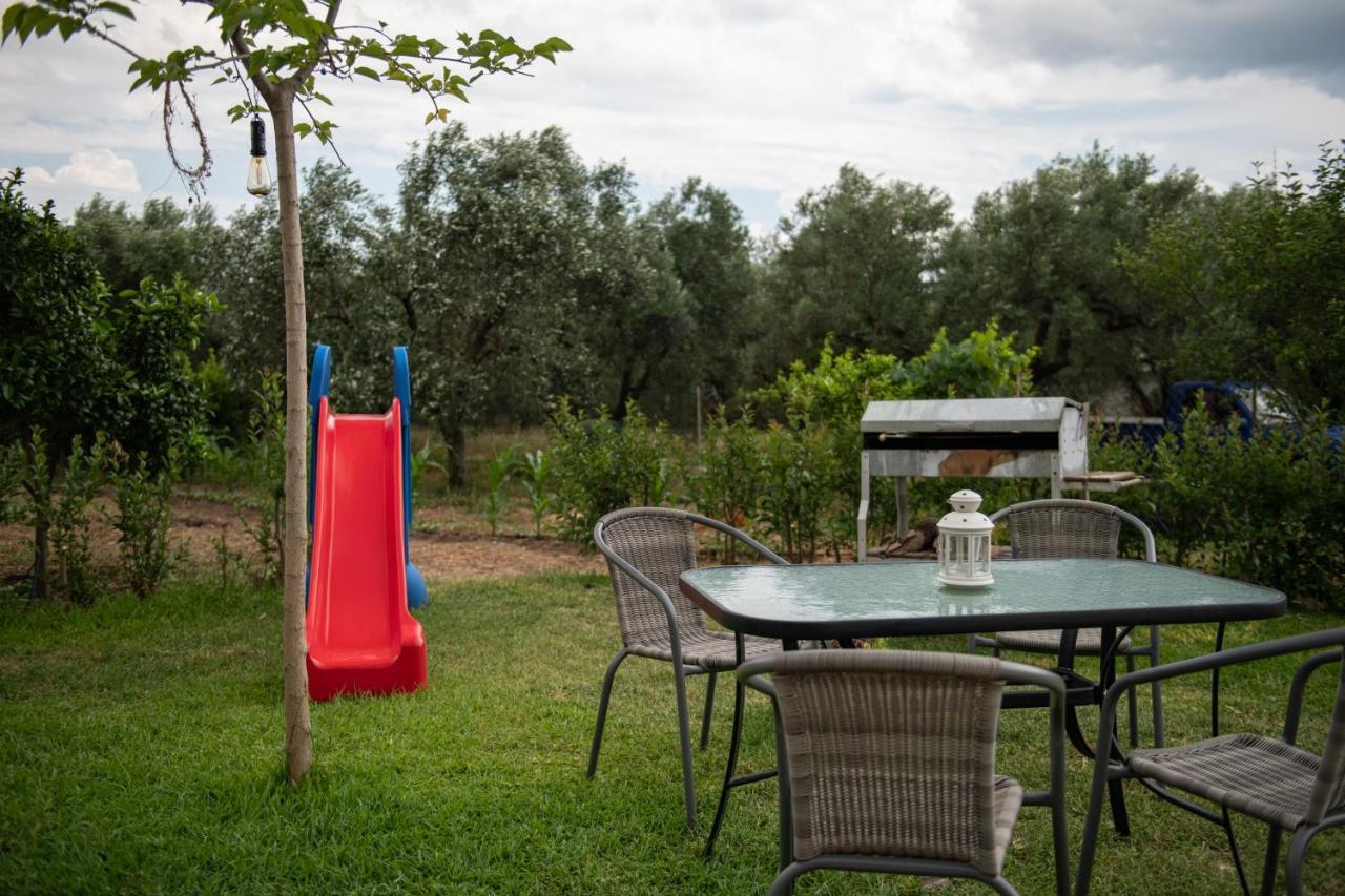 Agrikia Tis Vasilikis Apartment Ormilia Bagian luar foto